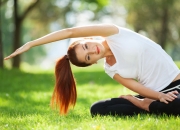 开云体育官网-跃马逆袭，新王加冕—法拉利翻盘红牛二队，维斯塔潘惊艳四座