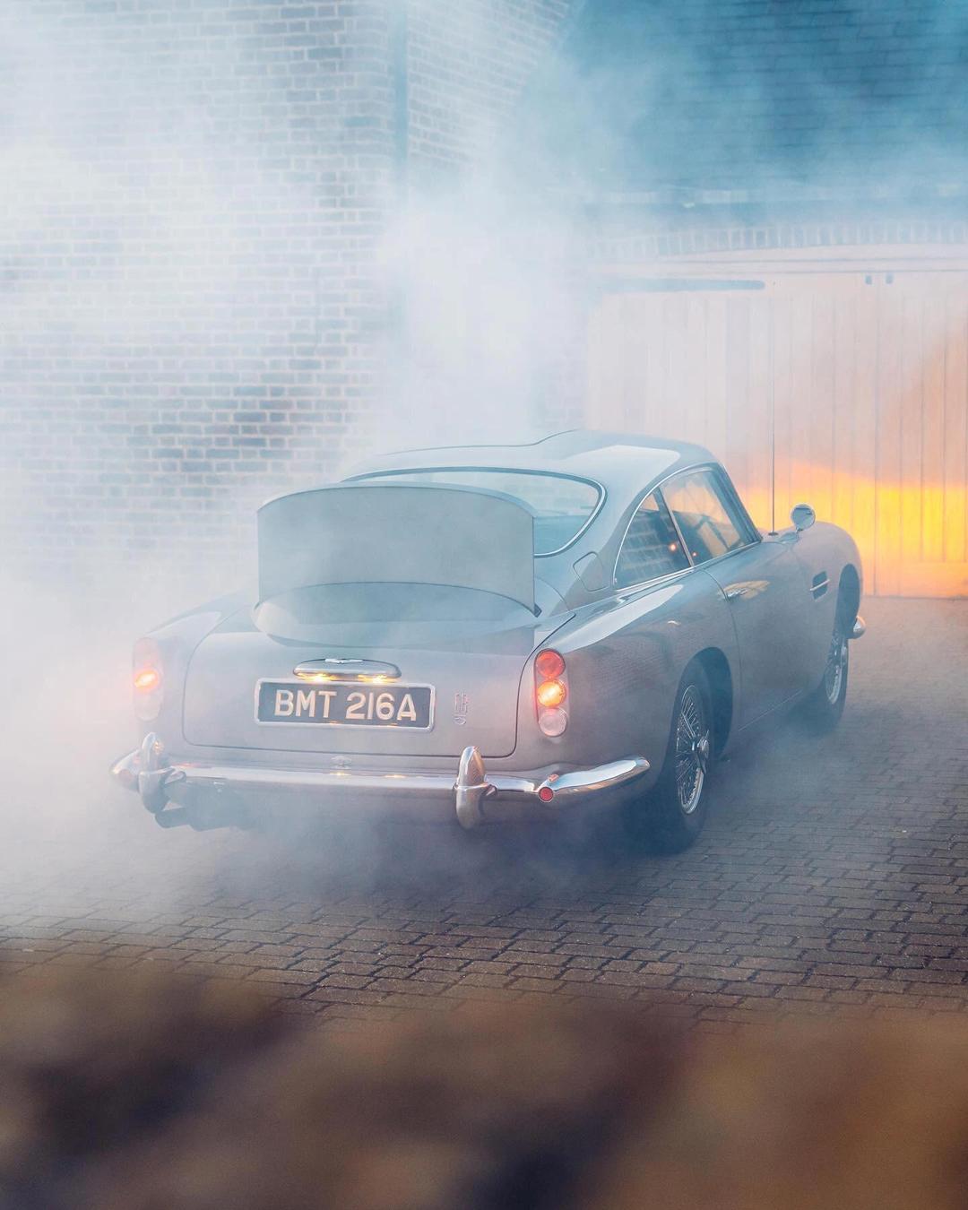 哈斯车队翻盘阿斯顿马丁，诺里斯带队取胜