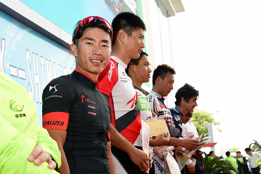 荷兰自行车选手在场上大放异彩的简单介绍