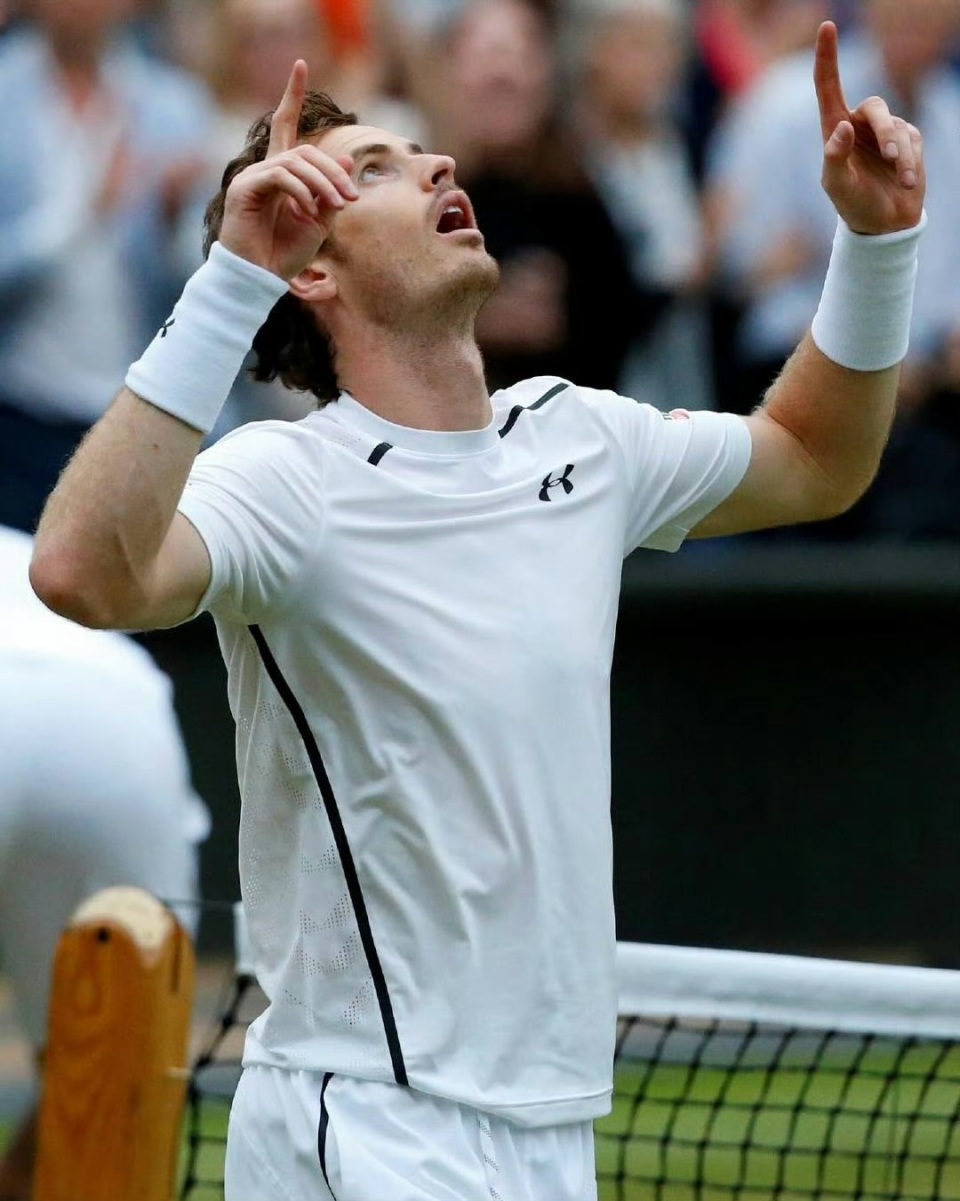 包含温网鏖战美网，穆雷高光表现的词条