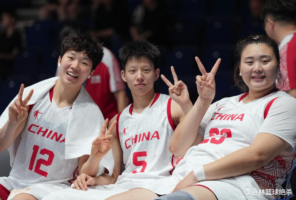 篮球巨星闪耀赛场,带队取得胜利夺冠 篮球巨星闪耀赛场,带队取得胜利夺冠