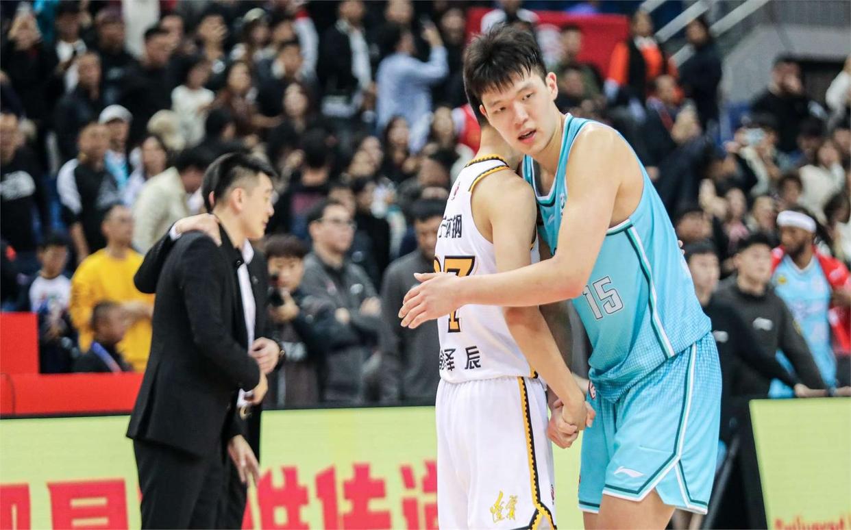 篮网逆转广州队，陶汉林带队取胜