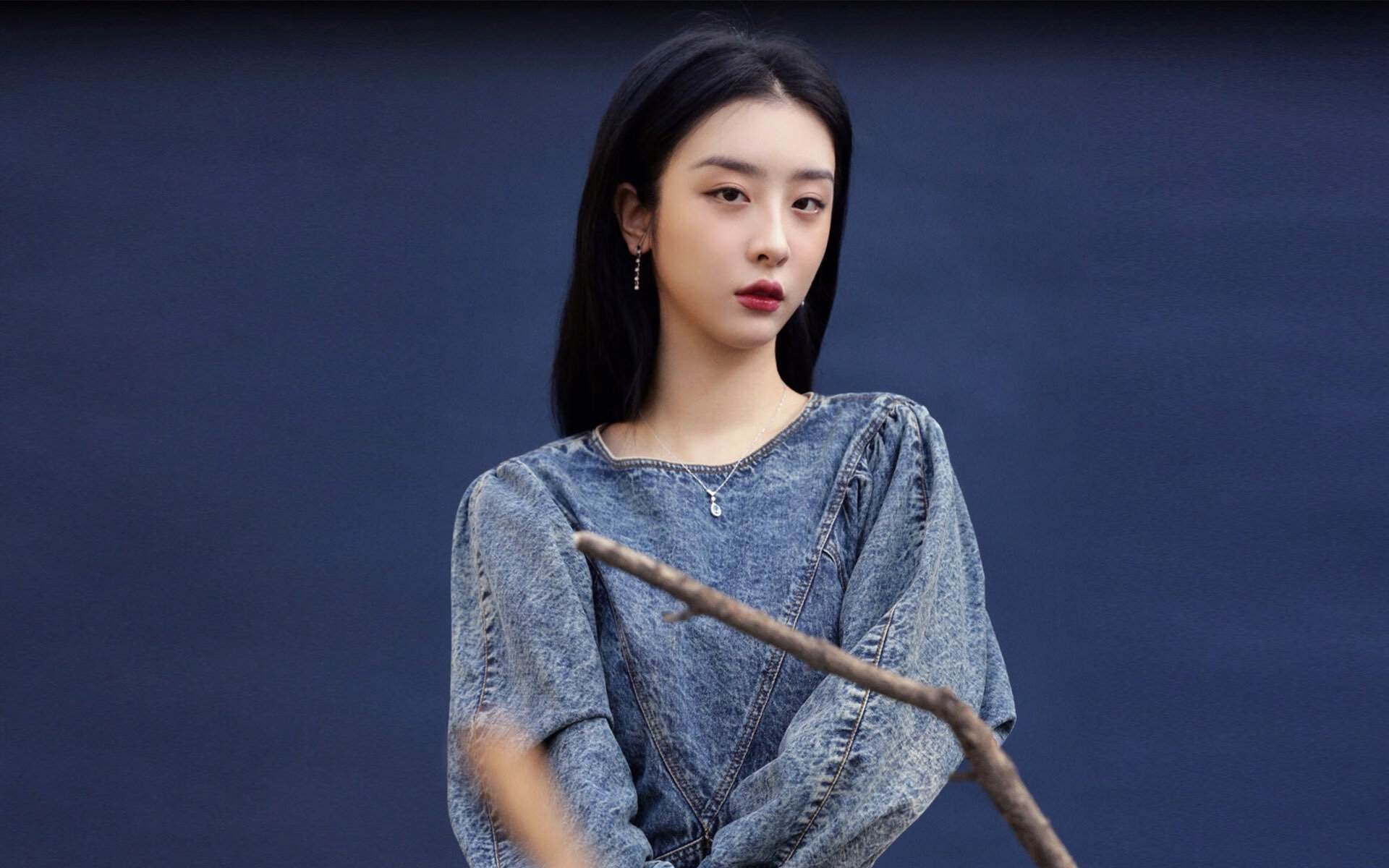 虚拟巅峰，当深圳队穿越对阵湖人，欧文全程高能输出引爆想象