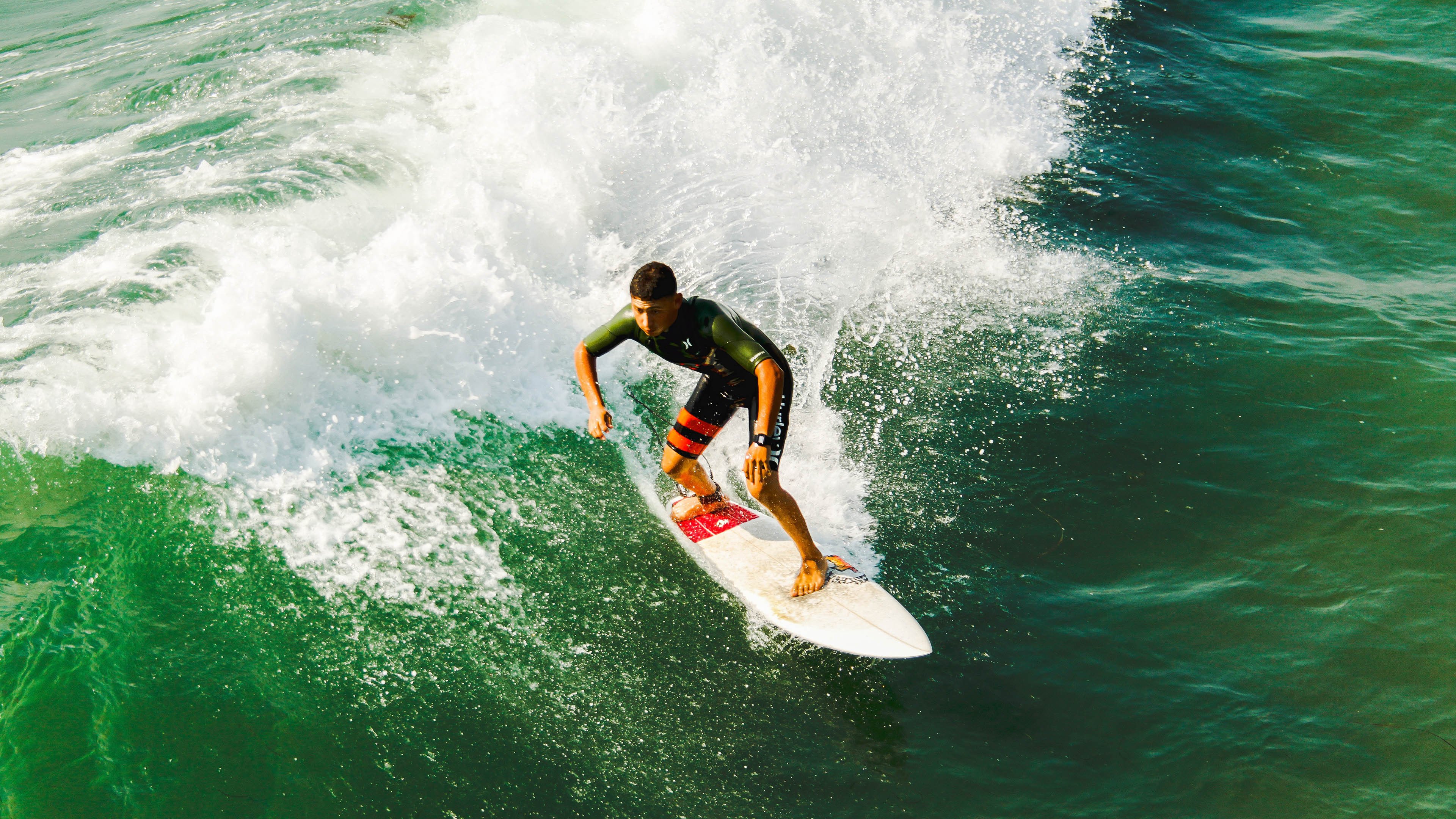 坎特全场最佳无争议,巴萨式传控打穿加纳防线