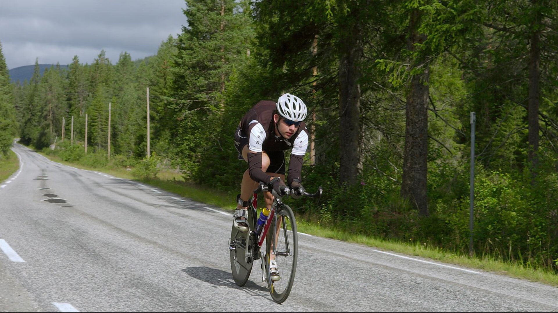 米切尔爆发，掘金淘汰赛过关魔术，双星闪耀，掘金逆境突围