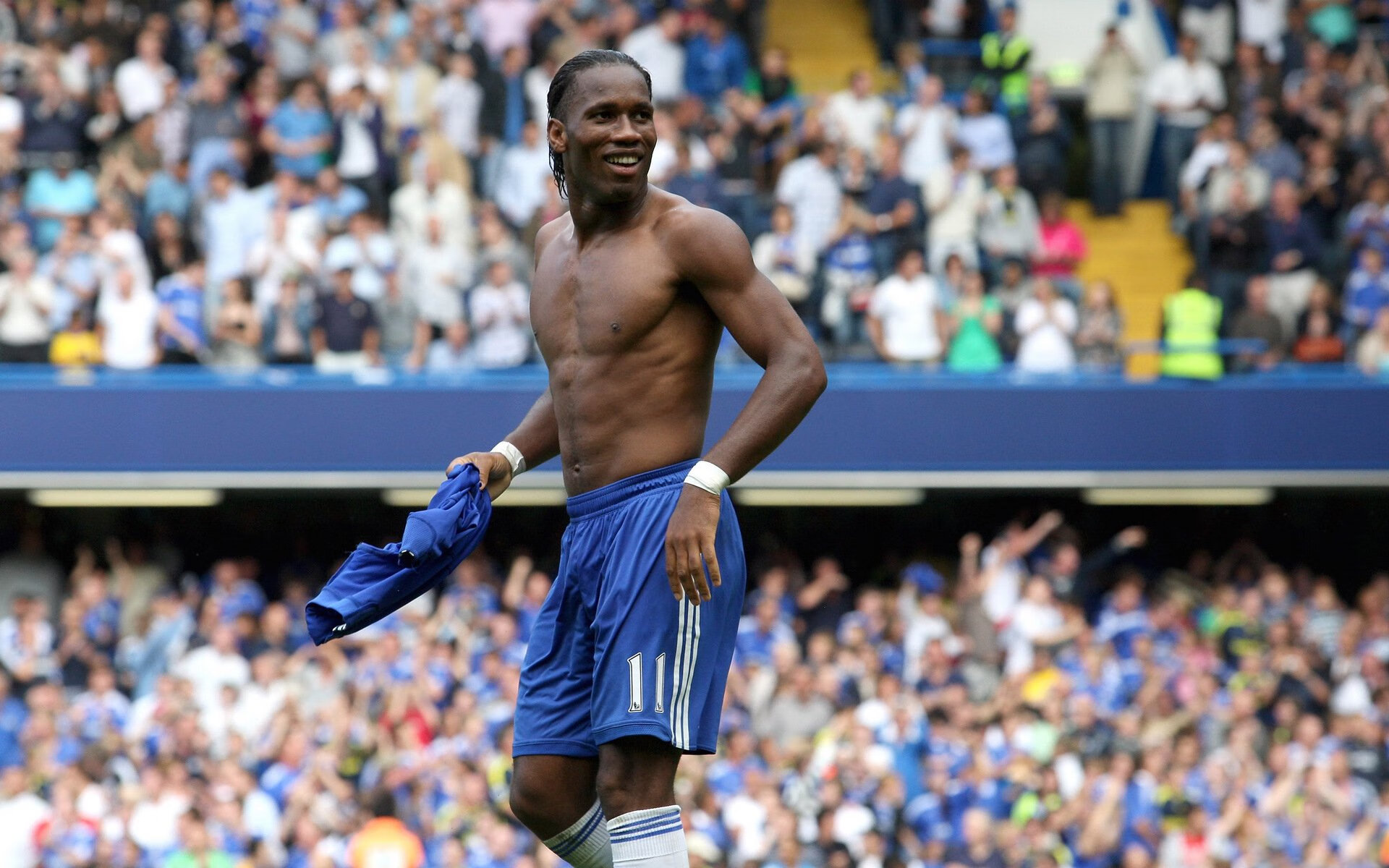 世界杯之夜，布伦森连续得分拉开差距